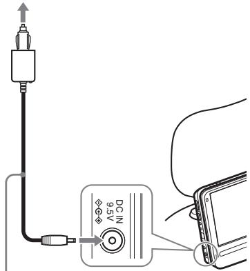 SONY DVP-FX950 - Brancher l'adaptateur de batterie de voiture. - 1