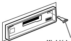 SONY XR-1803 - A készülék kivétele - 1