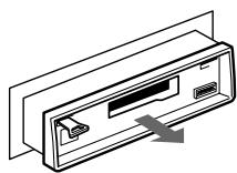 SONY XR-C5120R - Desmontagem do aparelho - 4