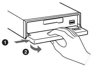 SONY XR-C8100R - Extracción del panel frontal - 1