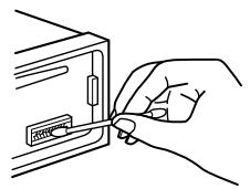 SONY CDX-L420V - Reinigen van de aansluitingen - 1
