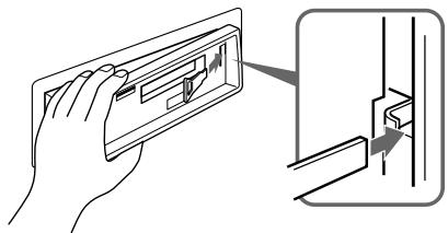 SONY XR-3501MK2 - Retrait de l'autoradio - 2