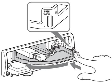 SONY DSX-S100, DSX-S300 - Faites glisser le TUNE TRAY pour le refermer en appuyant sur CLOSE sur le TUNE TRAY jusqu'à ce qu'il soit bloqué en position fermée. - 1