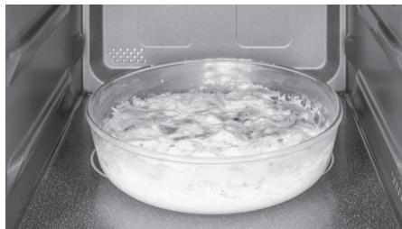 PANASONIC WPG - Kochen mit der Kombifunktion – Gefäße und Zubehör - 1