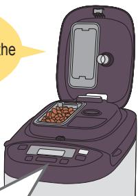 PANASONIC SD-ZB2512 - Adding extra ingredients to bread or dough - 1