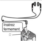Insérez fermement.