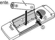 PANASONIC RR-US300 - Inserimento della batteria - 2