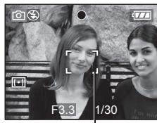 PANASONIC LUMIX DMC-TZ3 - Problèmes de mise au point (sujet non placé au centre, etc.) - 1