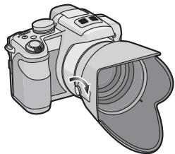 PANASONIC LUMIX DMC-FZ38 - Fixation du parasoleil - 4