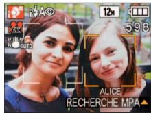 PANASONIC LUMIX DMC-TZ8 - Pendant la lecture - 1