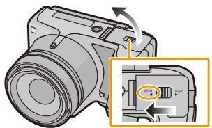 PANASONIC LUMIX DMC-FZ200 - Insertion et retrait de la carte (en option)/la batterie - 1