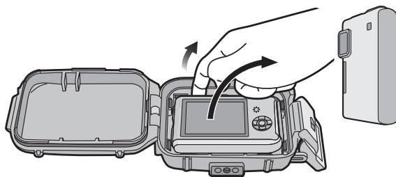 PANASONIC LUMIX DMW-MCFT3E - Das Wasser mit einem trockenen Tuch abreiben, an dem keine Salzkristalle haften und dann vollkommen trockenreiben. - 1