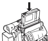 PANASONIC NV-GS120 - Fixation de la bandoulière - 4