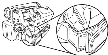PANASONIC NV-GS17 - Insertion/retrait d'une cassette - 5