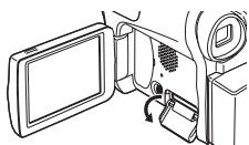 PANASONIC NV-GS21EK - Inserimento/rimozione di una scheda - 1