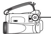 PANASONIC NV-GS21EK - Enregistrement d'images fixes sur une carte tout en enregistrant les images sur une bande - 1