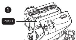 PANASONIC NV-GS22 - Introduction de la cassette - 3