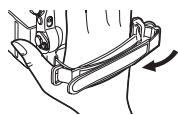 PANASONIC NV-GS22 - Pour l'utiliser comme poignée de courroie - 3