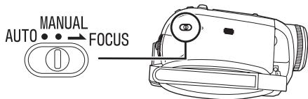 MANUAL AUTO • • → FOCUS