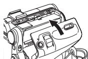 PANASONIC PV-GS33PP - Inserting a Cassette - 4