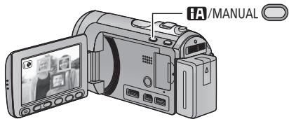 PANASONIC HDC-SD60 - Appuyez à fond sur la touche (appuyez sur le bas) pour prendre la photo. - 2