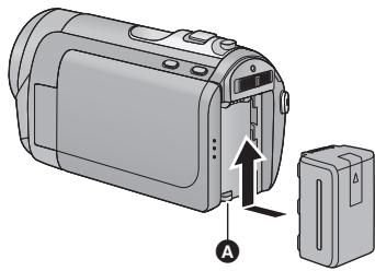 PANASONIC HDC-SD60 - Insertion/retrait de la batterie - 1