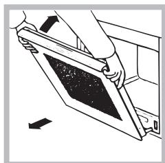 HOTPOINT-ARISTON FH 83 C IX/HA S & UT 89E JS P 0 X/HA S - Cleaning the oven door - 3