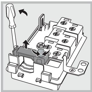 HOTPOINT-ARISTON FHS 89 P M IX/HA S - Montaje del cable de alimentacion electrica - 2