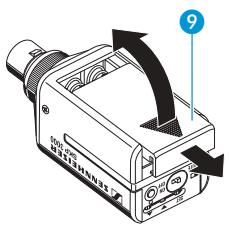 SENNHEISER SKP 3000 - Mettre en place et changer les piles - 1