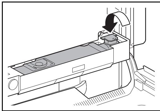 KYOCERA FS-C8650DN - Remplacement du bac de réception de toner - 4