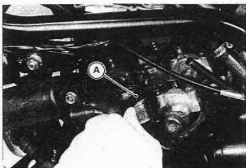 KAWASAKI EL 250 MOD - Réglage du jeu aux soupapes - 1