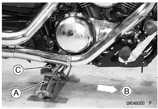 KAWASAKI VULCAN 1500 MEAN STREAK - Ausbau - 1