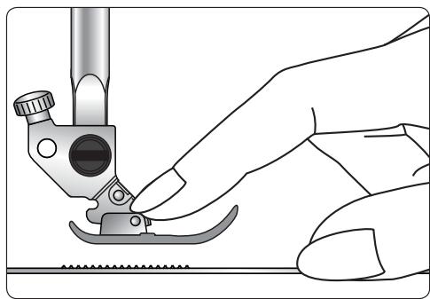 PFAFF SMARTER 130S - Changement de pied-de-biche - 2