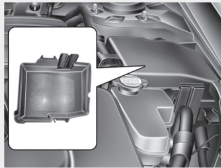 KIA OPTIMA HYBRIDE 2011 - Description du panneau de fusibles/relais - 2