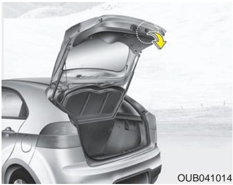 KIA RIO 2011 - MISE EN GARDE - Vérins de levage du hayon - 1