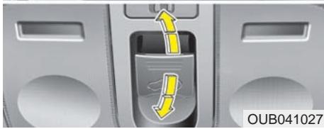 KIA RIO 2011 - MISE EN GARDE - Levier de commande du toit ouvrant - 2