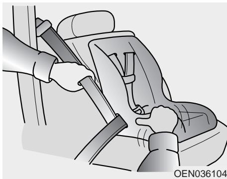 KIA RIO 2011 - A VERTISSEMENT - Installation de siège pour enfant - 5