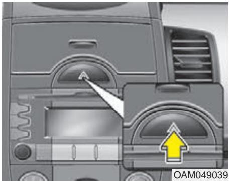 KIA SOUL 2011 - SIGNAL D'AVERTISSEMENT - 1
