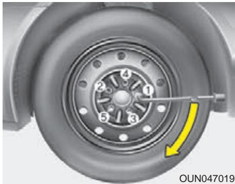 KIA SOUL 2011 - AVERTISSEMENT - 1