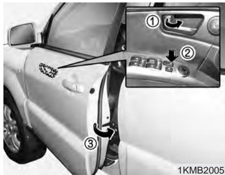 KIA SPORTAGE 2006 - Fonctionnement du verrouillage des portes à partir de l'extérieur du vehicule - 1