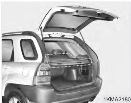 KIA SPORTAGE 2006 - COUVRE-BAGAGES (SELON L'ÉQUIPEMENT) - 1