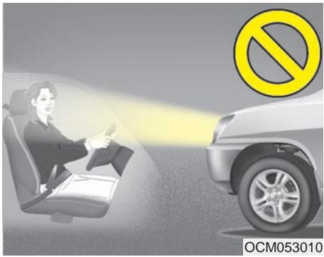 KIA SPORTAGE 2012 - Négocier les virages en douceur - 1