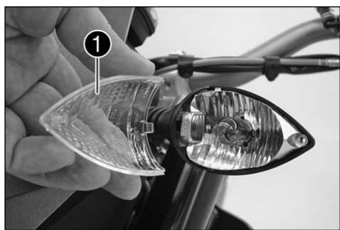 KTM 690 LC4 SUPERMOTO - Ampoule de PHARE: - 3