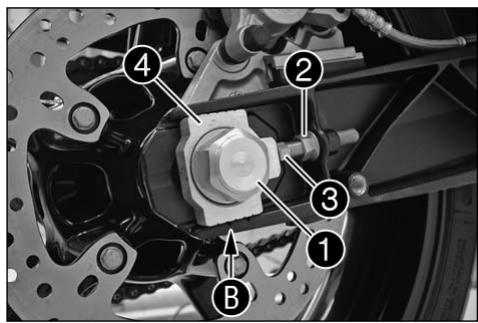 KTM 690 LC4 SUPERMOTO - Attention - 2