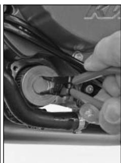 KTM 950 SUPERMOTO - Attention - 5