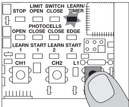 CHAMBERLAIN TPD500 - Completamento dell'installazione/della programmazione - 6