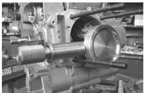 PIAGGIO MP3 500 - Montage piston - 4