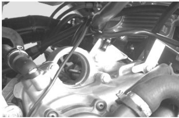 PIAGGIO MP3 500 - 020331Y multimètre numérique - 13