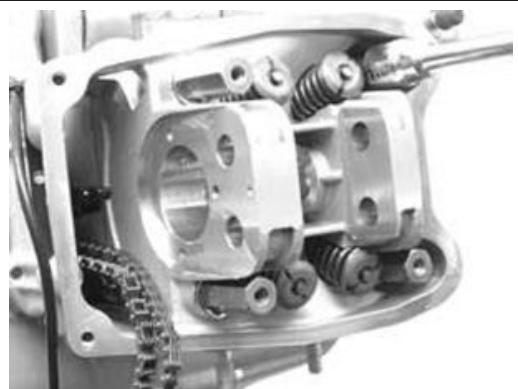 PIAGGIO MP3 500 - Montage culasse et composants de la distribution - 3