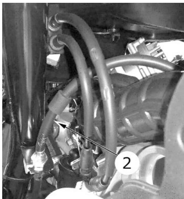 PIAGGIO MP3 500 - Installation du système de freinage - 14